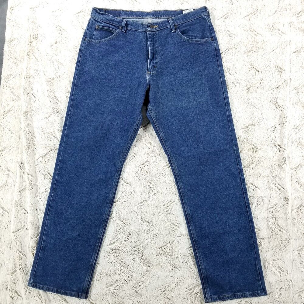 Wrangler jeans Mens 36×32 Blue Relaxed Straight Dark Wash